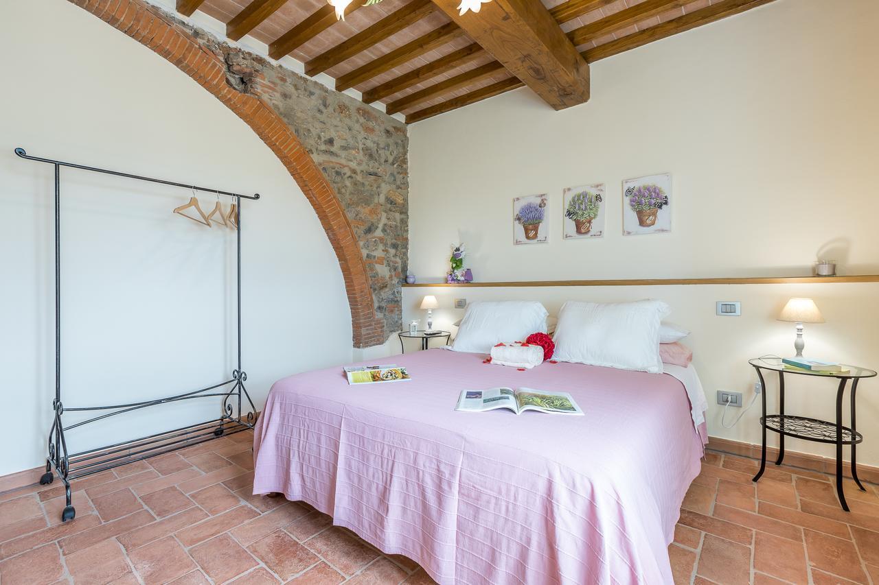 B&B Pietra A Padule Filettole Екстер'єр фото