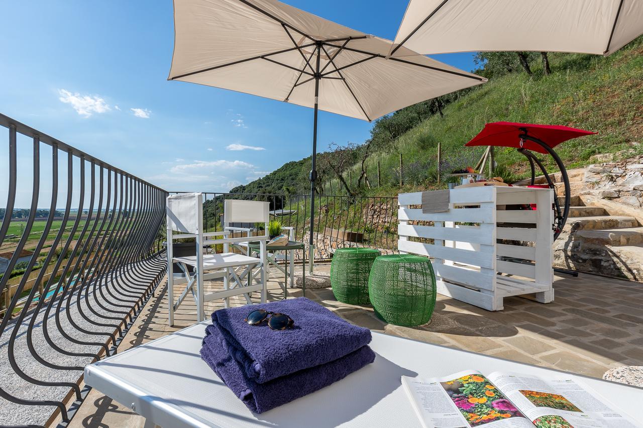 B&B Pietra A Padule Filettole Екстер'єр фото