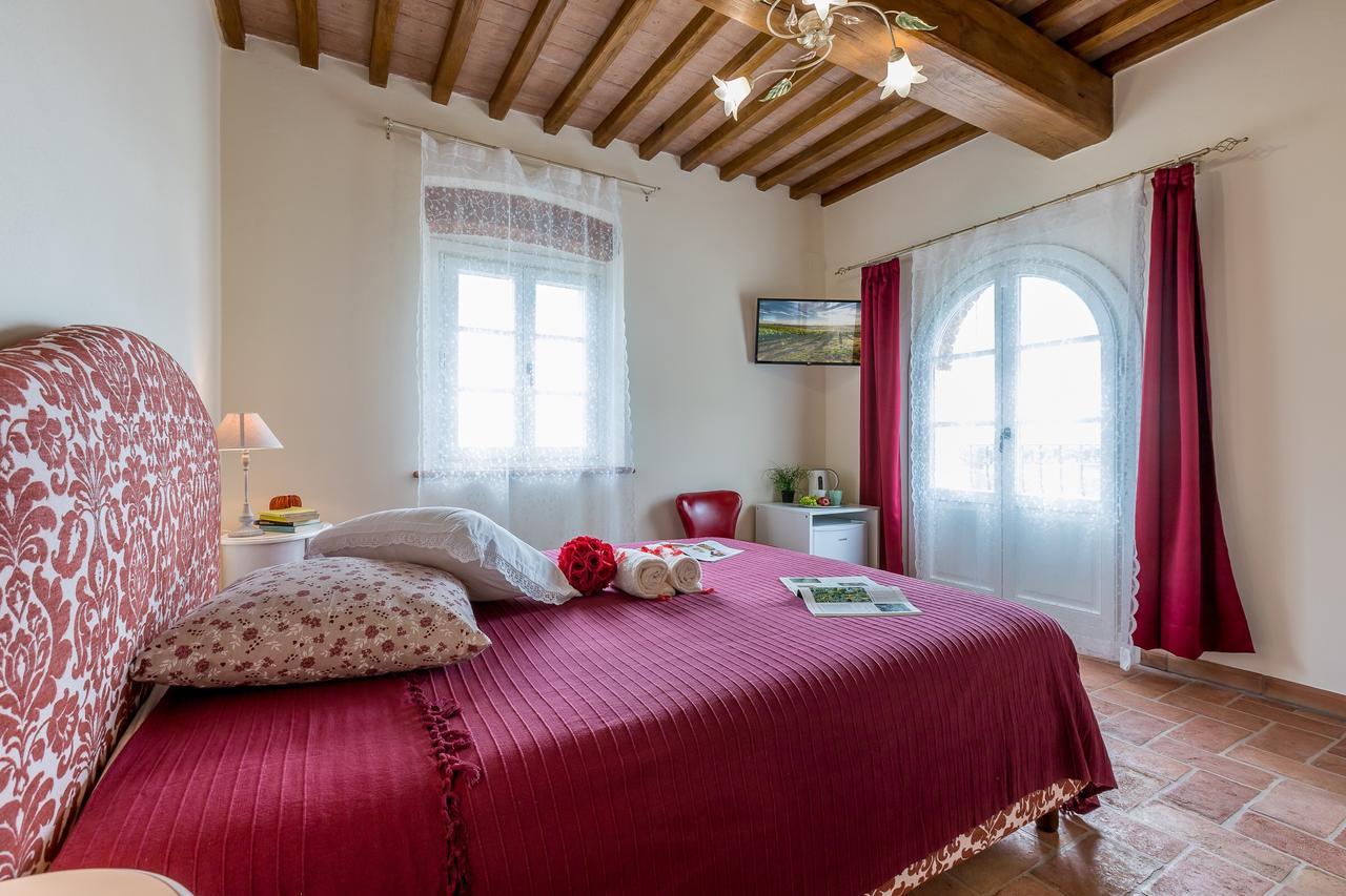 B&B Pietra A Padule Filettole Екстер'єр фото
